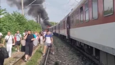 Slovakya’da Otobüsle Yolcu Treni Çarpıştı: 5 Ölü