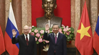 Vietnam ve Rusya Küresel Gelişmelerden Kaynaklanan Sorunları Çözme Konusunda Anlaştı