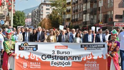 Bursa Gastronomi Festivali kortej yürüyüşüyle başladı