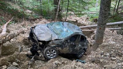 Teslim Edilmeyen Aracı İhbar Ettiler: Kaza Yapan Otomobilin Sürücüsü Ölü Bulundu