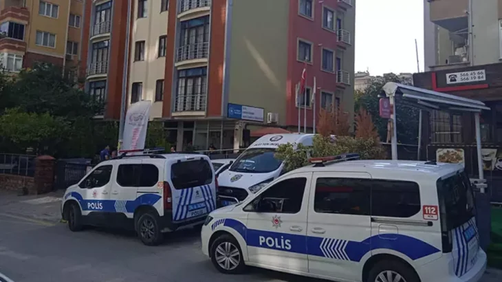 İstanbul’da Yurt Bahçesinde Genç Kızın Cesedi Bulundu!