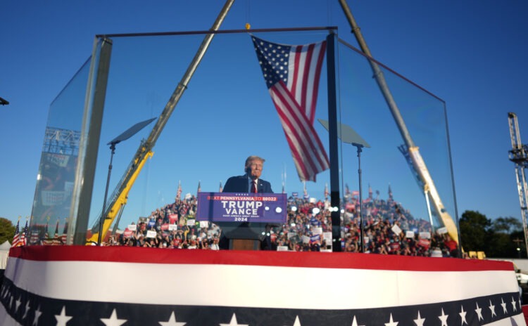 Donald Trump, Suikast Girişimine Uğradığı Alanda Tekrar Miting Düzenledi!