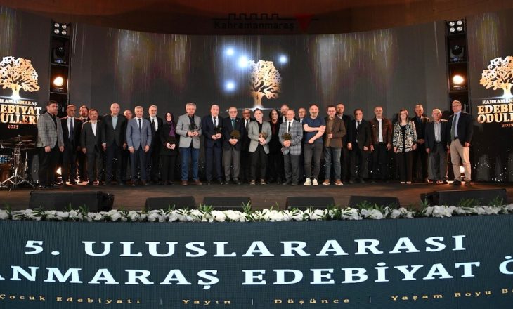 “Kahramanmaraş 5. Uluslararası Şiir ve Edebiyat Günleri” ödül töreniyle sona erdi