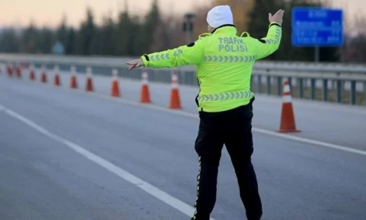 İstanbul’da trafiğe çıkacaklar dikkat! Bazı yollar kapatılıyor