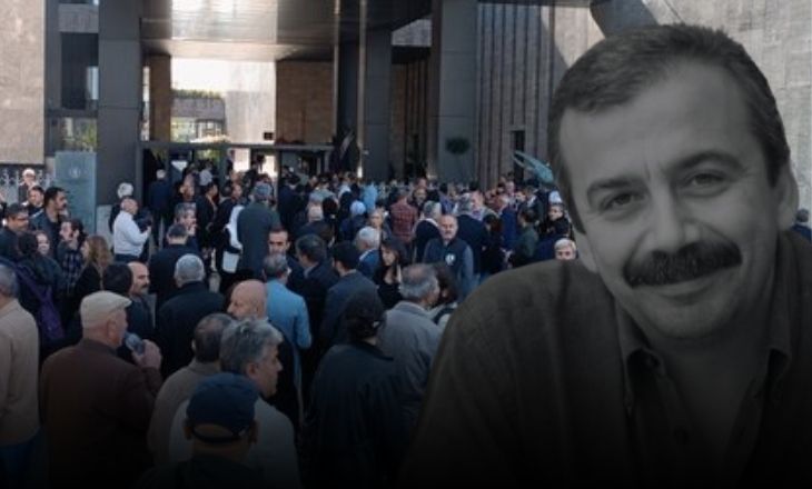 Sırrı Süreyya Önder son yolculuğuna uğurlanıyor