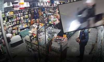 Kontrolden çıkan motosiklet mağazaya daldı