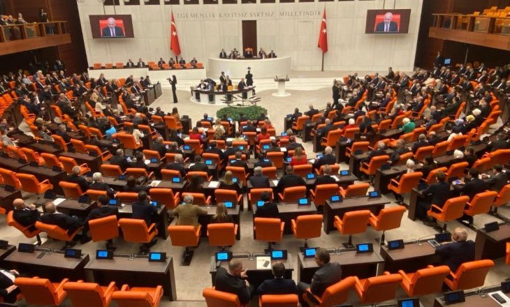 3 milletvekiline ait dokunulmazlık dosyaları Meclis’te