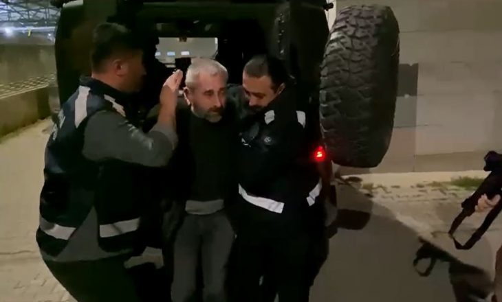 Kardeşini tıraş olurken ensesinden vurmuştu! 213 saatlik kamera kaydıyla yakalandı