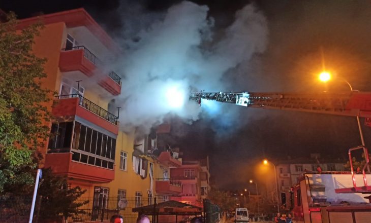 Konya’da bir binada meydana gelen patlamada 1’i ağır 12 kişi yaralandı