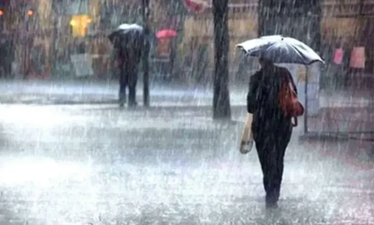 Saat verildi! İstanbul’a sağanak geliyor