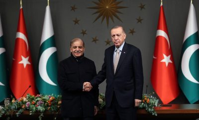 Erdoğan, Pakistan Başbakanı ile görüştü