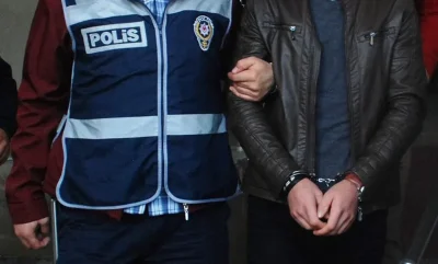 450 bin liralık ziynet eşyası çalan 2 kişi yakalandı