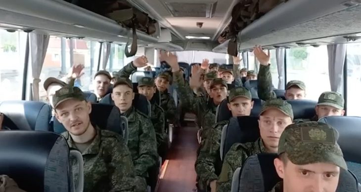 Rusya ile Ukrayna arasında 25 yaş altı savaş esirleri takasının ilk aşaması yapıldı