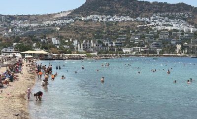 Bodrum’da sahilleri tatilciler doldurdu