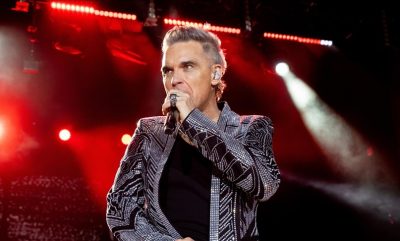 İngiliz şarkıcı Robbie Williams, 7 Ekim’de İTÜ Stadyumu’nda konser verecek
